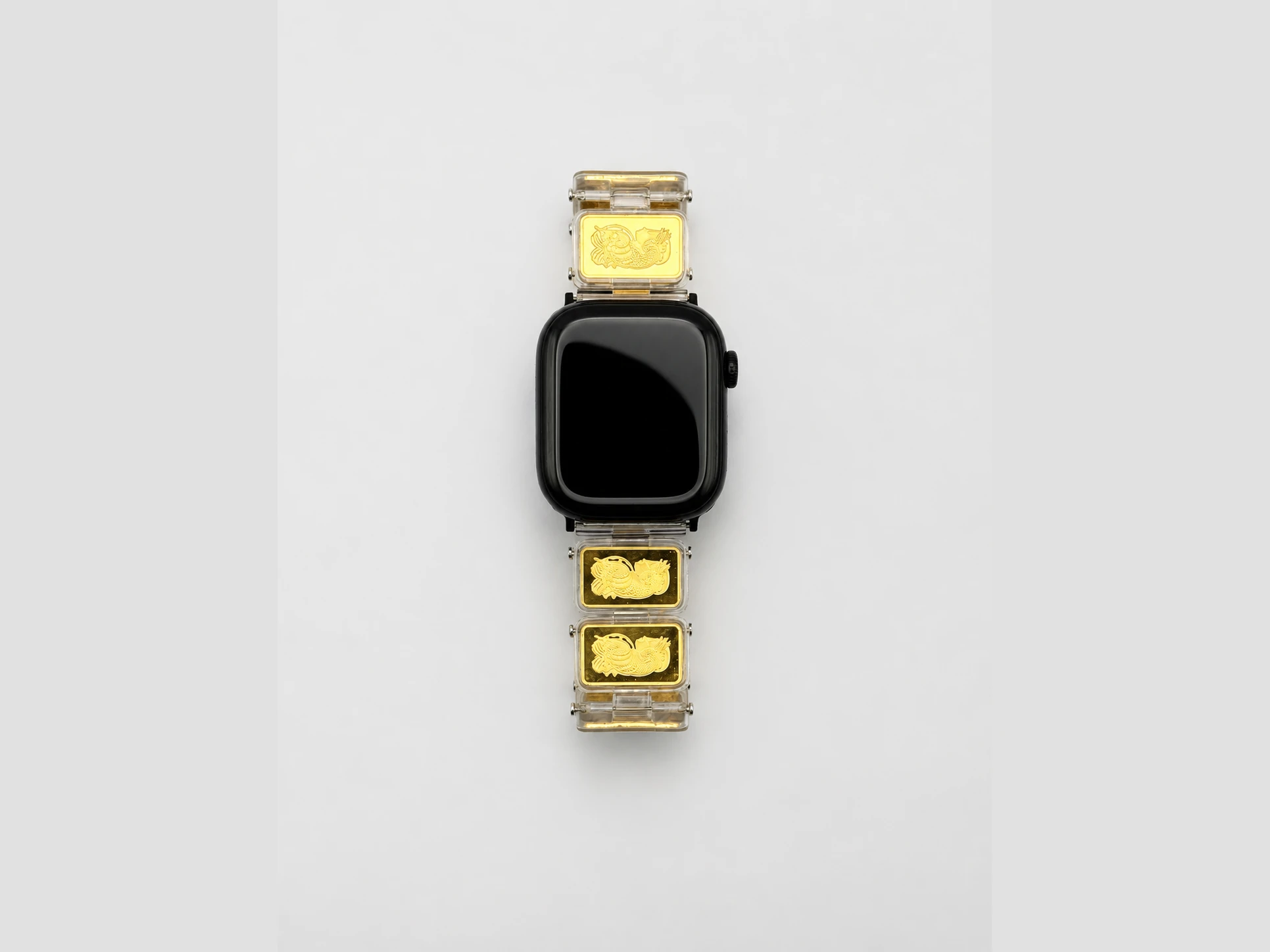 The strap on an Apple Watch, Fortuna bars running down both sides